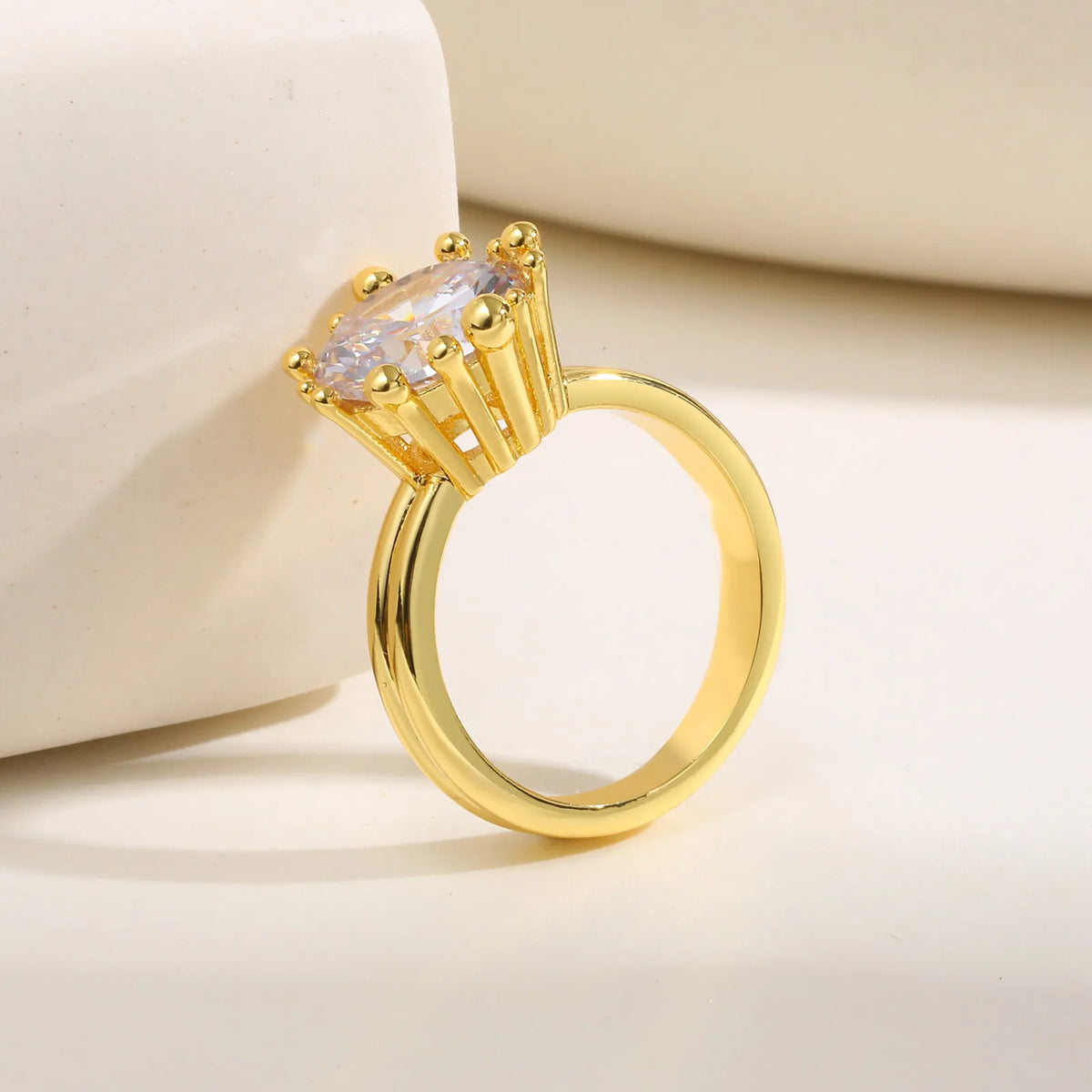 Impermeável Cubic Zirconia Banhado A Ouro Anéis De Casamento para As Mulheres Não Tarnish